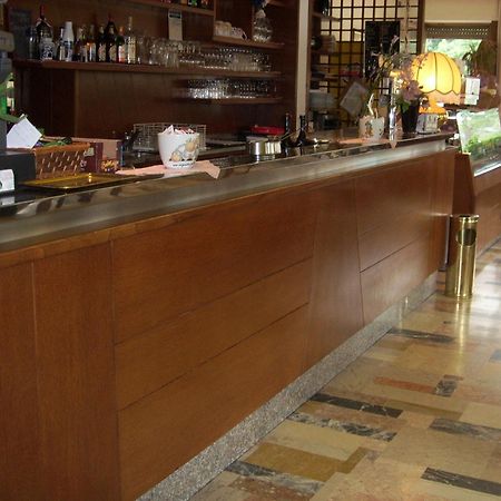 Albergo Ristorante Cima I Pra' Ponte nellʼAlpi Extérieur photo